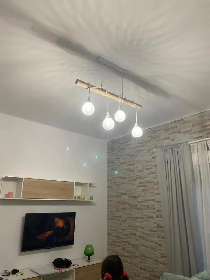 Apartment Crisana Beach Malaga