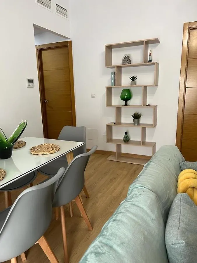 Apartment Crisana Beach Malaga