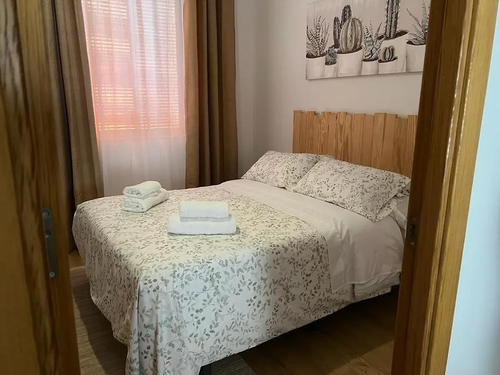 Crisana Beach Malaga 0*,